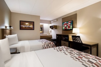 Deluxe Room, 2 Double Beds (Smoke Free)