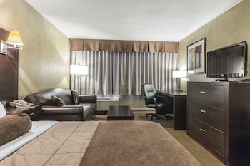 Standard Room, 1 Queen Bed with Sofa bed, Non Smoking