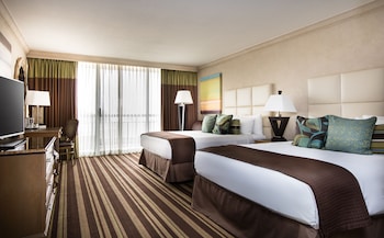Executive Suite, 2 Queen Beds, Executive Level