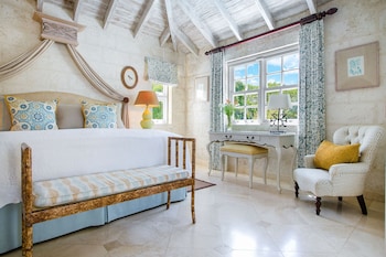 Luxury Suite (Plantation)