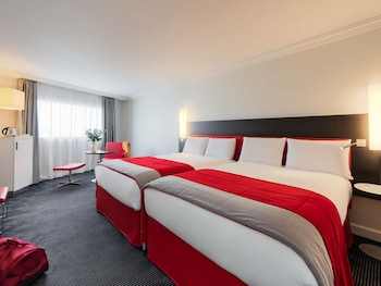 Family Superior Room, 2 Double Beds and 1 Single Sofa Bed