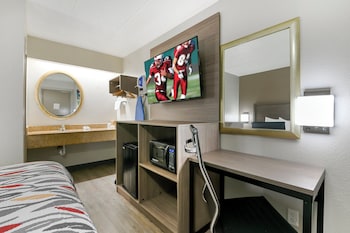 Deluxe Room, 2 Double Beds (Smoke Free)
