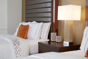 Deluxe Room, 2 Queen Beds
