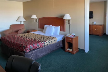 Suite, 1 King Bed, Accessible, Non Smoking