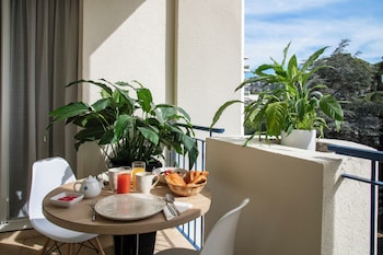 Deluxe Room with Terrace - renovated