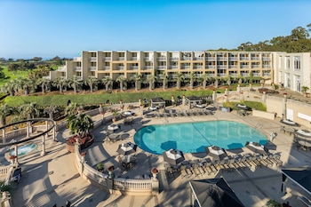 Room, 1 King Bed, Pool View