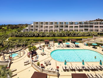 Room, 1 King Bed, Pool View