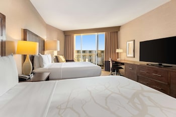 Room, 2 Queen Beds (Top Floor)