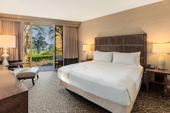 Room, 1 King Bed, Accessible (Hearing)