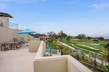 Suite, 1 King Bed (Vista)