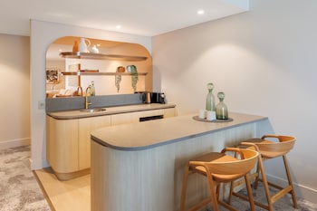 Amora Balcony Suite