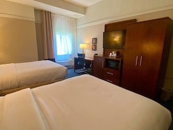Standard Room, 2 Queen Beds, Non Smoking