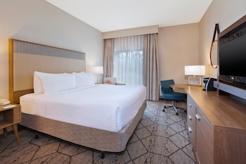 Standard Room, 1 King Bed