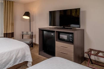 Room, 2 Double Beds, Non Smoking (Pet Friendly)