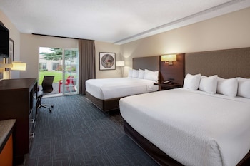 Room, 2 Queen Beds, Non Smoking (Courtyard View)