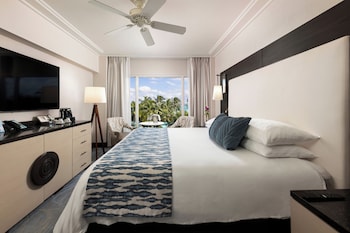 Room, 1 King Bed, Garden View