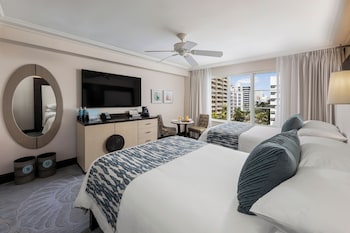 City Room, 2 Double Beds, City View