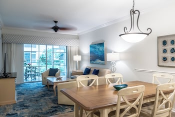 Condo, 2 Bedrooms
