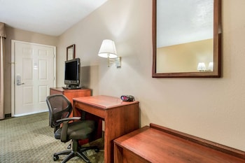 Standard Room, 2 Queen Beds, Non Smoking  (Not Pet Friendly)