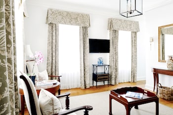 Garden Courtyard Suite