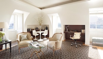Executive Suite, 1 King Bed (Loft)