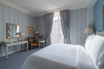Superior Room, 1 King Bed