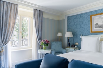Deluxe Room, 1 King Bed