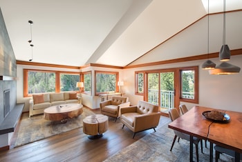 Suite (Falls King )