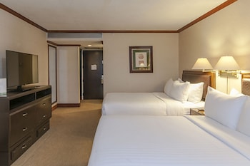 Executive Room, 2 Double Beds, City View