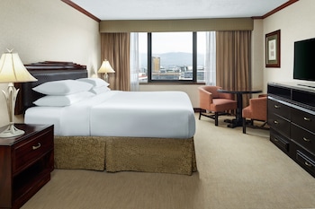 Standard Room, 1 King Bed, City View