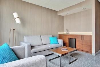 Suite, 1 Bedroom, Corner