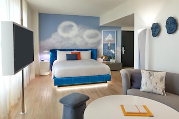 Suite, 1 King Bed (Penthouse)