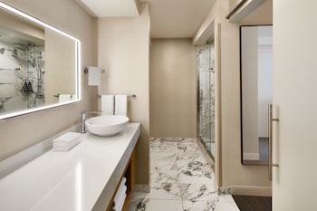 Premium Room, 2 Double Beds, Bay View
