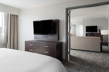 Suite, 1 Bedroom, City View