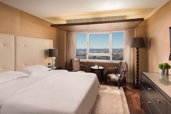 Executive Suite, 1 Queen Bed