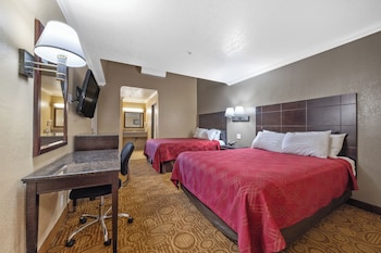 Standard Room, 2 Queen Beds, Non Smoking