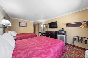 Standard Room, 2 Queen Beds, Non Smoking