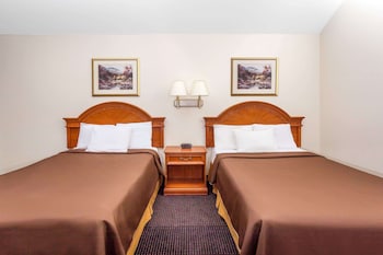Double Room, 2 Double Beds
