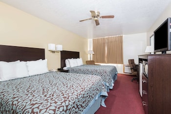 Standard Room, 2 Queen Beds
