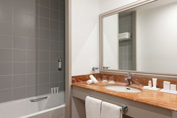 Deluxe Room, Lakeside
