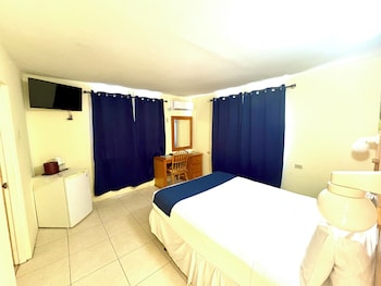 Standard Room, 1 Queen Bed, Sea View