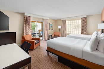 Room, 2 Double Beds, Accessible, Balcony (Roll-In Shower)