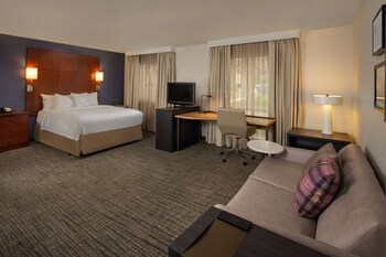 Room, 1 King Bed with Sofa bed, Accessible (Hearing)