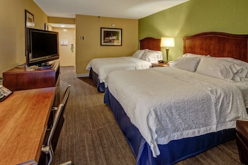Room, 2 Queen Beds, Refrigerator & Microwave
