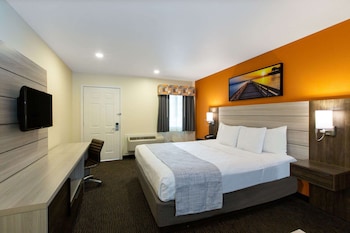 Standard Room, 1 King Bed, Fireplace