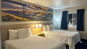 Room, 2 Queen Beds, Non Smoking