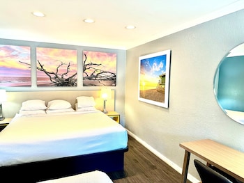 Room, Multiple Beds, Non Smoking
