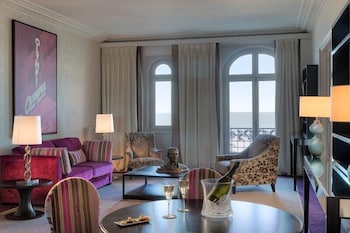 Suite Coquatrix Vue mer (1 lit double et 1 canapé-lit)