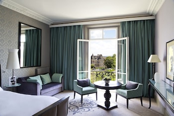 Classic Room, 1 King Bed (Garden view)