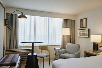 Club Room, 1 King Bed